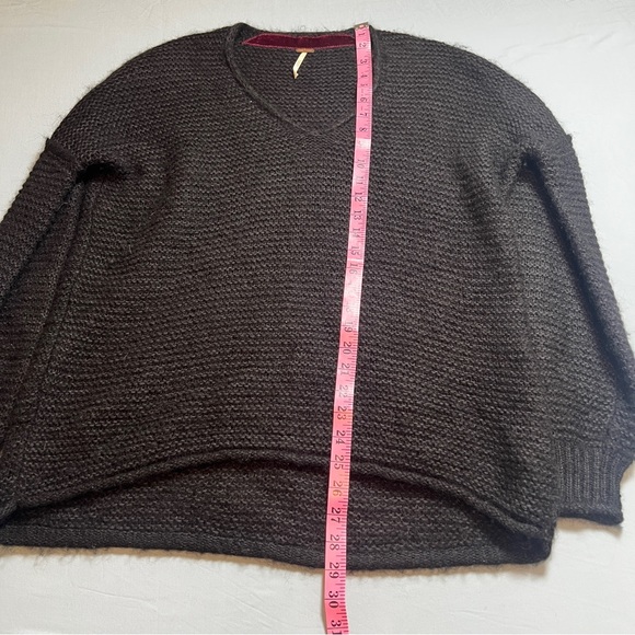 Free People xSmall Oversized Alpaca Blend Black Ultrasoft All Mine Sweater Cozy - Picture 9 of 12